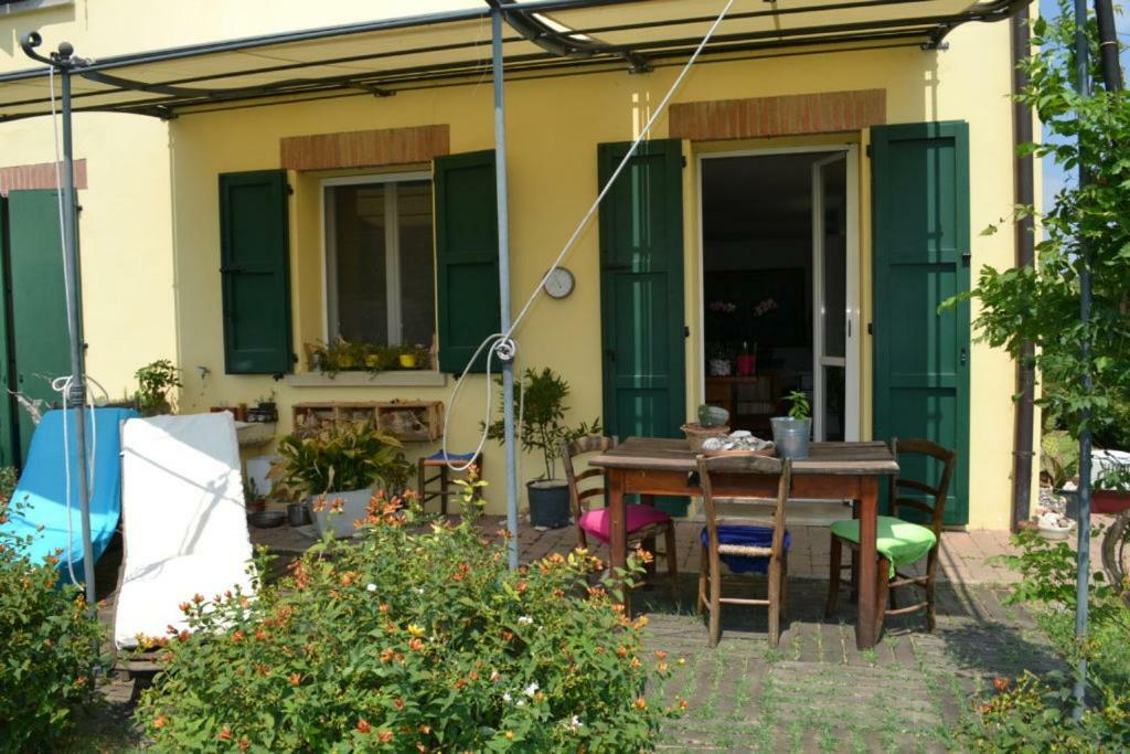 كاستلفترو دي مودينا Il Giardino B&B المظهر الخارجي الصورة
